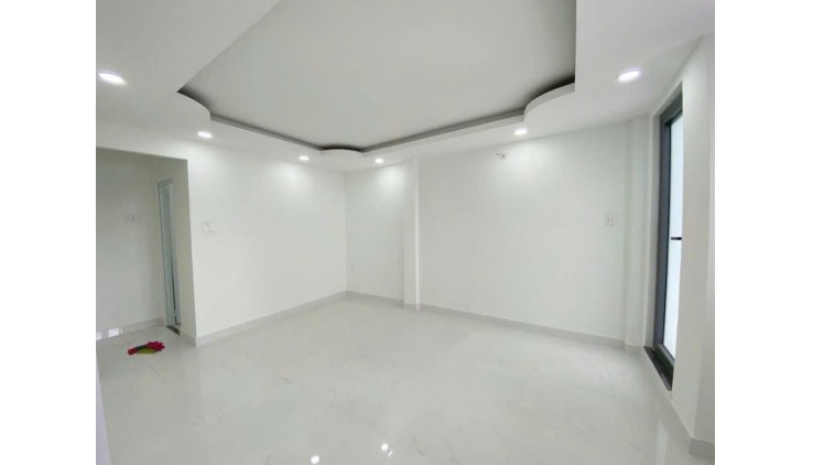 BÁN NHÀ 3 TẦNG– NGANG HIẾM 7M – SỔ ĐẸP HOÀN CÔNG ĐỦ – CHỈ 5 TỶ