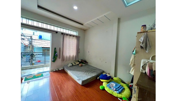 NHÀ TRỊNH ĐÌNH TRỌNG QUẬN TÂN PHÚ  4 X 11, HẺM ÔTÔ TRÁNH, NHỈNH 5 TỶ