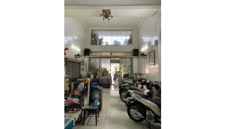 Mặt tiền kinh doanh Ba Đình 6x23 sổ riêng 6 tầng chỉ 19 tỷ