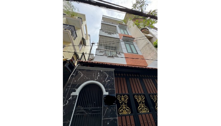 Chỉ 5 tỏi có ngay Nhà 4 tầng BTCT - CÁCH MẠNG THÁNG 8 - 34M2 - mặt tiền 4m