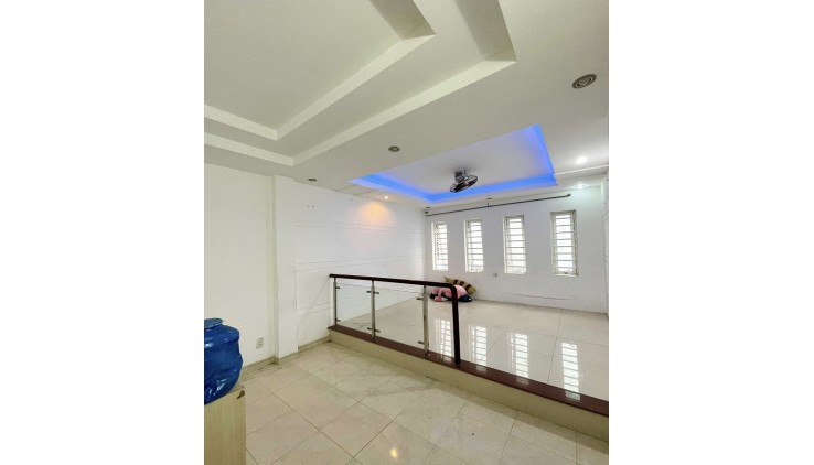 Bán nhà HXH Bùi Thị Xuân, P2, Tân Bình, 61m2, 4 tầng, 6PN, có dòng tiền