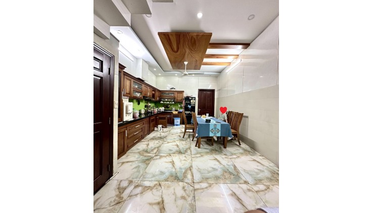 Bán nhà mặt tiền KD Lê Quát, Tân Thới Hoà, Tân Phú, 73m2, 2 tầng, ngang 8,6m