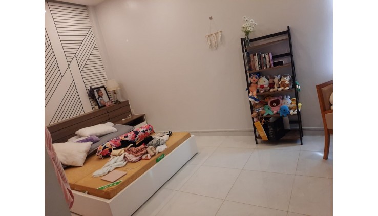 Bán nhà HXH quay đầu Cách Mạng Tháng 8, P15, Q10, 78m2, 5 tầng.