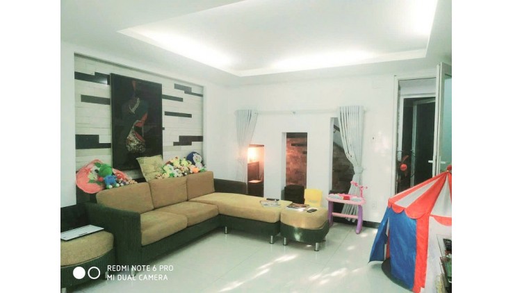 Bán nhà HXH Đào Duy Anh, P9, Phú Nhuận, 68m2, 5 tầng, nở hậu, giá rẻ.