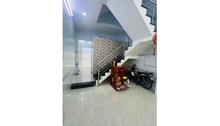 NHÀ ĐẸP AU DUONG LAN - 86M2 X 4 TẦNG -  CHỈ 7.88 TỶ