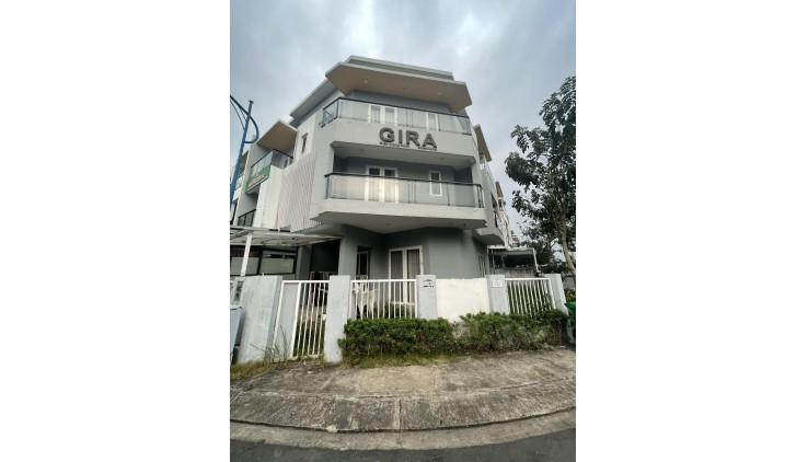Bán nhà Mega Village Khang Điền, lô góc bề thế, 2 mặt tiền, 130m2, 3 tầng, chỉ 11.7 tỷ còn TL