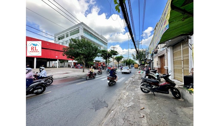 Cho Mặt Bằng 856 Âu Cơ, Phường 14, Quận Tân Bình, TPHCM.DT:1.859m2 - Giá 550 Triệu