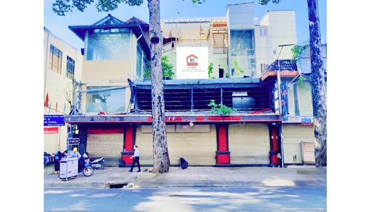 Nhà GÓC 2MT: 53 Nguyễn Trãi, Phường 2, Quận 5, TPHCM. Giá 18.000$