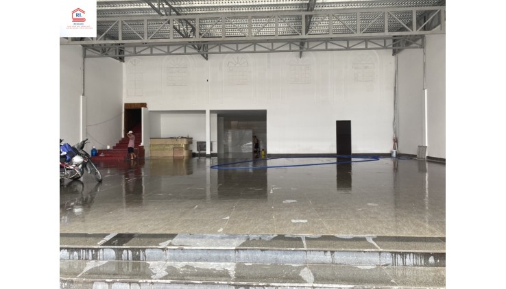Cho Thuê Mặt Bằng Mặt Tiền tại Quận Gò Vấp, TPHCM_DT:17.5m x 27m (Nở hậu 20m). Giá 199 Triệu