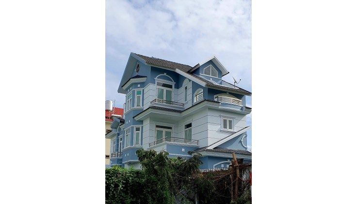 Chính chủ cần bán villa 385m2, 1 trệt, 2 lầu, KDC Khang Điền, P.Phước Long B, Q9, TPHCM