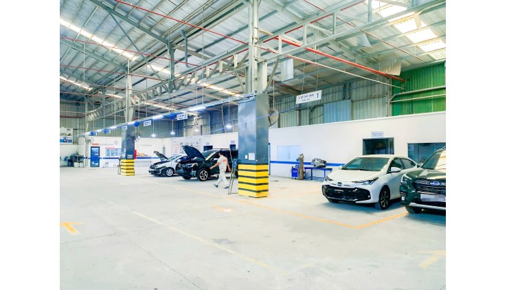 Cho thuê Nhà Mặt Tiền 65-65/1A Lê Thị Riêng, Phường Thới An, Quận 12. DT: 4.410m2