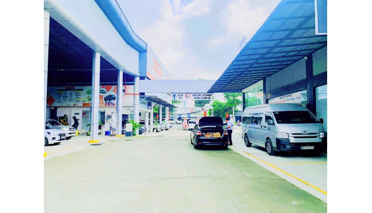Cho thuê Nhà Mặt Tiền 65-65/1A Lê Thị Riêng, Phường Thới An, Quận 12. DT: 4.410m2