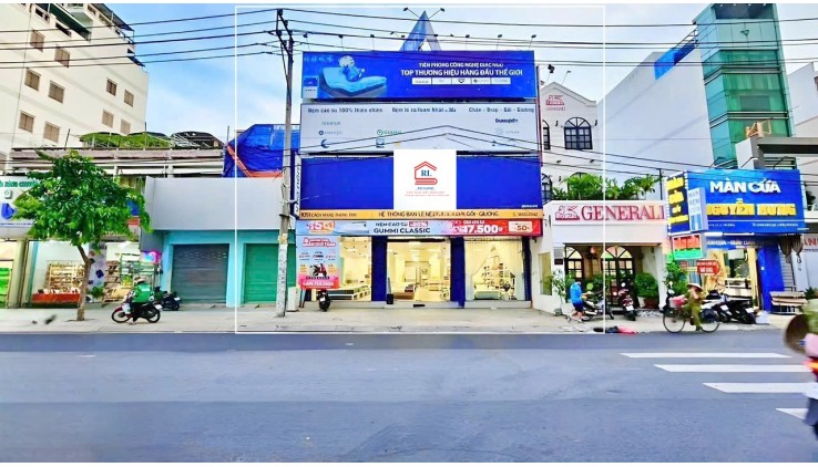 Cho Thuê Nhà Mặt Tiền 1051-1053 CMT8, Phường 7, Quận Tân Bình, Diện tích: 12m x 25m_Giá 200 Triệu
