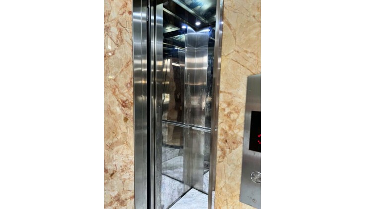 Bán Gấp Biệt Thự góc 2 mặt tiền Cộng Hòa Tân Phú 92m2 ,5 Tầng Thang máy Nhỉnh 15 tỷ