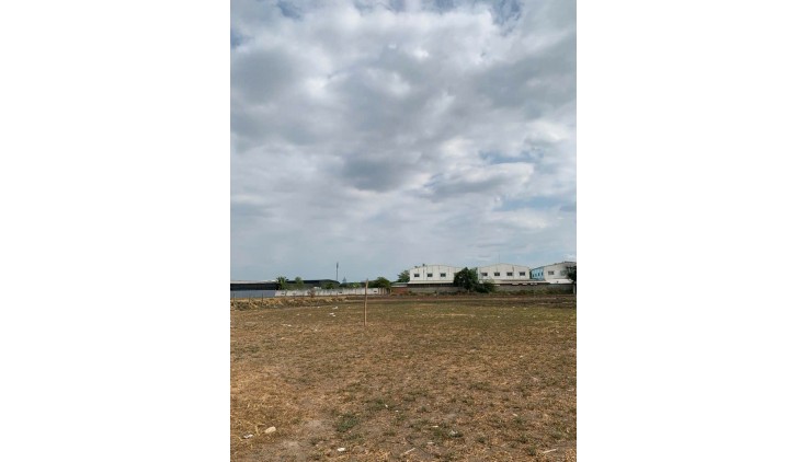 (4) Bán đất lớn mặt tiền, đường xe container, 9.310m2, Huyện Hóc Môn giảm giá 50 tỷ + x tỷ