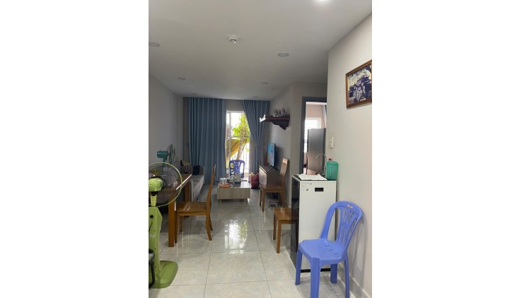 Bán căn hộ chung cư Blue Sky Tower 68m2 2 tỷ 2PN full nội thất, nhiều tiện ích hiện hữu