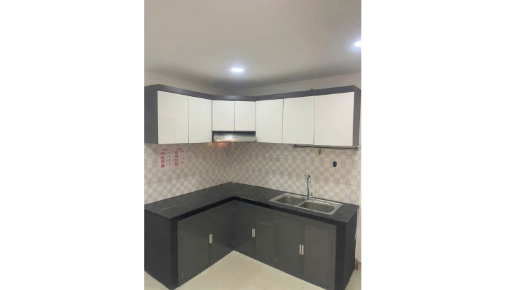 6.6 tỷ-bán nhà hẻm xe hơi  phường 25 Bình Thạnh- 3 tầng- 4mx12m- 4pn giáp Quận 1