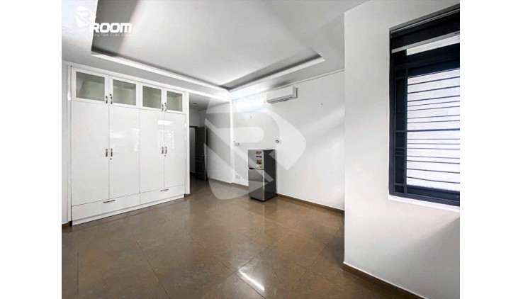 Bán nhà mặt tiền đường 5, Linh Trung, TN 16tr/th, 123m2, 4 tầng, 5pn, 9.8 tỷ