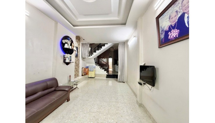BÁN NHÀ , HẺM XE HƠI , 3 TẦNG 75M2, LẠC LONG QUÂN, TÂN BÌNH - GIÁ 8.4 TỶ - SỔ ĐỎ CHÍNH CHỦ