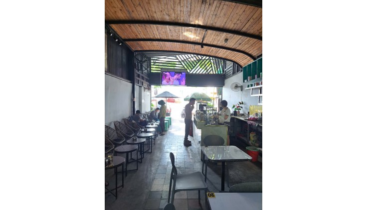 Quận 2, Do nhiều việc không có thời gian quản lí nên cần cho thuê lại Quán cà phê, Liên hệ: 09381100 ..  gặp A. Thông