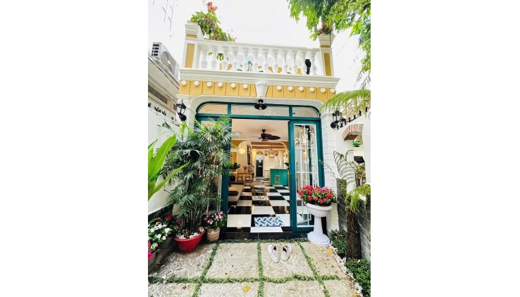 SIÊU PHẨM GẦN SÂN BAY VÀ CV GIA ĐỊNH, GIÁP PHÚ NHUẬN, 41M2 ,2TẦNG  NỞ HẬU, CHỈ HƠN 4 TỶ.