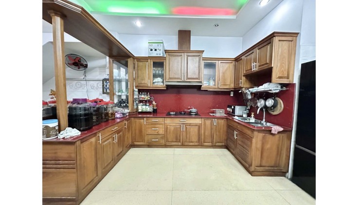 BÁN NHÀ BÌNH THẠNH - P25 - 4 X 18 - XE HƠI NGỦ NHÀ - 5 TẦNG HOÀN CÔNG ĐỦ - LÀNG ĐẠI HỌC D5 - GIÁ 9.99 TỶ THƯƠNG LƯỢNG