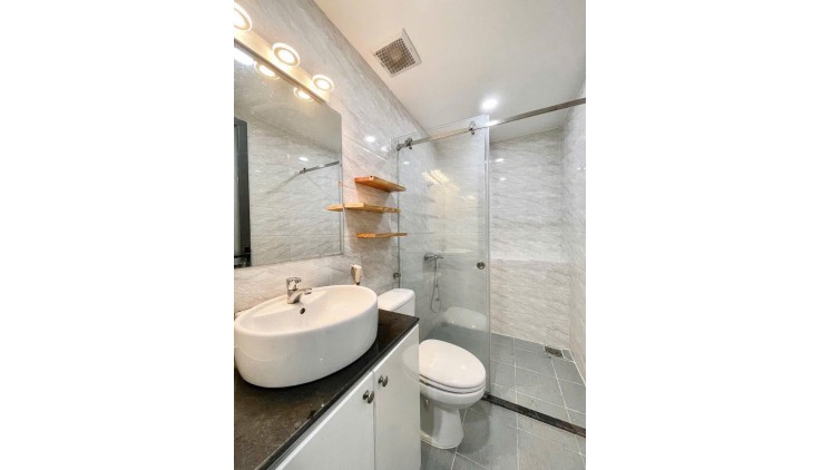 BÁN CĂN HỘ DỊCH VỤ 10 PHÒNG - QUẬN TÂN BÌNH - 100 M2 - 22,2 TỶ