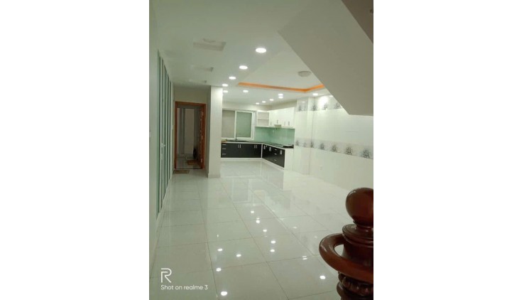 BÁN TÒA CHDV- DÒNG TIỀN 130 TR/ THÁNG - QUẬN TÂN BÌNH