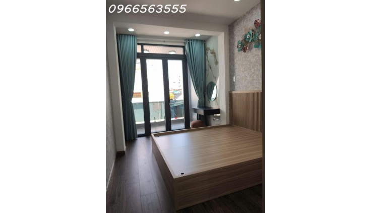 Bán căn hộ Q7 Riverside, đường Đào Trí, Quận 7. Giá chỉ 2,35 tỷ thu về