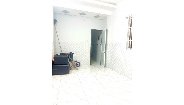 Bán nhà riêng Phạm Thế Hiển 3 tầng 4 pn 3 wc khu dân trí phường 3 quận 8