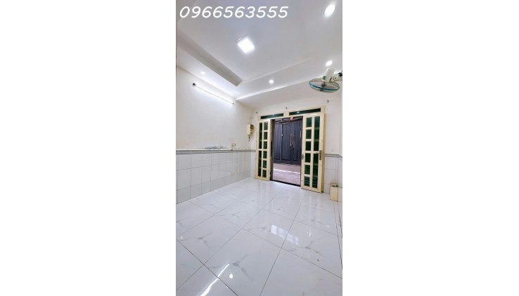 Cho thuê nhà nguyên căn, Đoàn Văn Bơ - Quận 4 - 2PN- nhà mới - Giá 8tr
