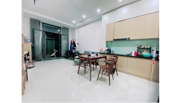 60m2 - mới ở ngay - gần nhà Thiếu Nhi Quận - chỉ hơn 4 tỷ