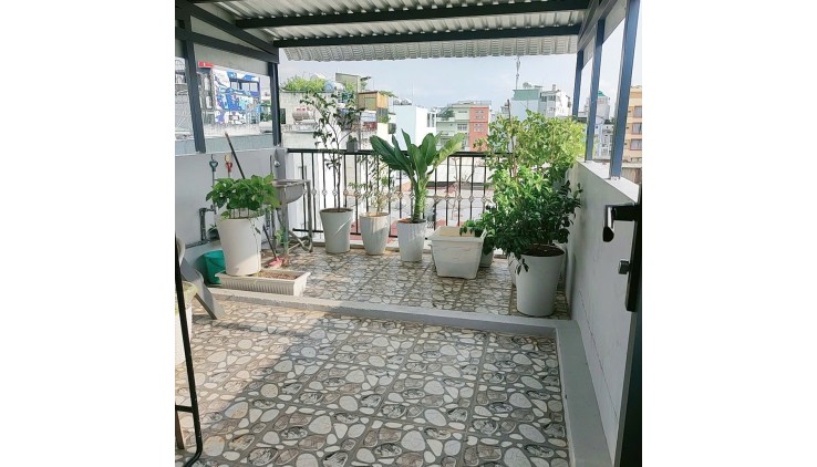 Bán nhà riêng 4 tầng 6 pn 3 wc Dương Bá Trạc phường 1 quận 8 nhỉnh 4 tỷ