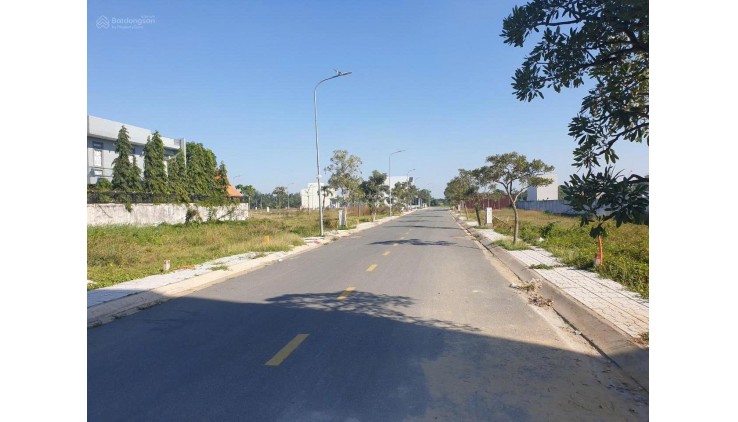 ĐẤT ĐẸP –CẦN BÁN  LÔ ĐẤT Kdc Bình Mỹ Riverside TẠI Đường Võ Văn Bích, Xã Bình Mỹ