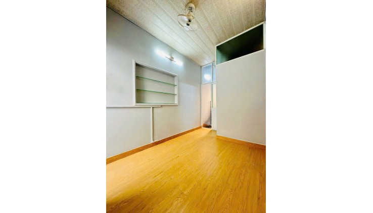 BÁN NHÀ 31/1B ĐƯỜNG NGUYỄN BỈNH KHIÊM, F.ĐA KAO, QUẬN 1