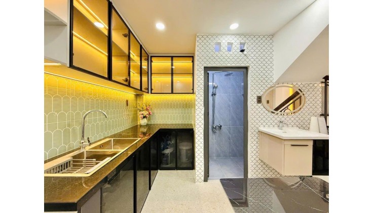 HẺM XE HƠI VI VU  - NHÀ MỚI Ở NGAY - 41M2 - P12 - GÒ VẤP - HƠN 5 TỶ