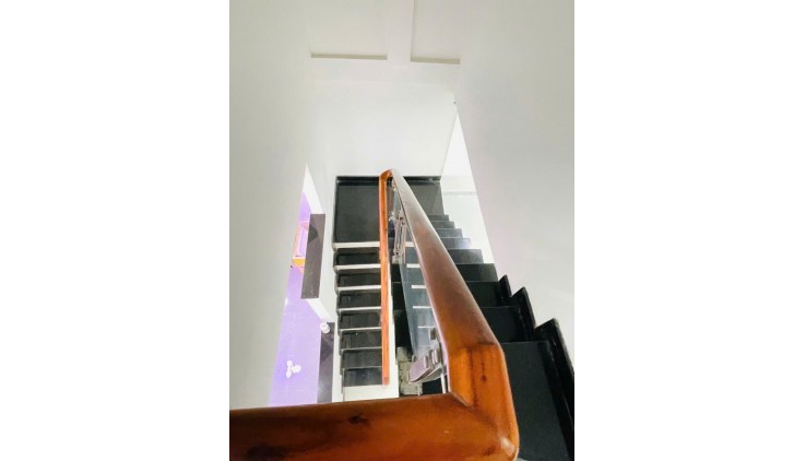 Bán Gấp Nhà Ấp Chiến Lược Bình Tân gần chợ Gò Xoài 42m2 ,2 Tầng Nhỉnh 4 tỷ