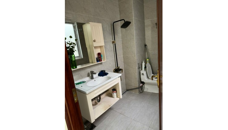 Cần cho thuê 2 phòng trong nhà nguyên căn Địa chỉ 62/1b đường 27 Hiệp Bình Chánh Thủ Đức
