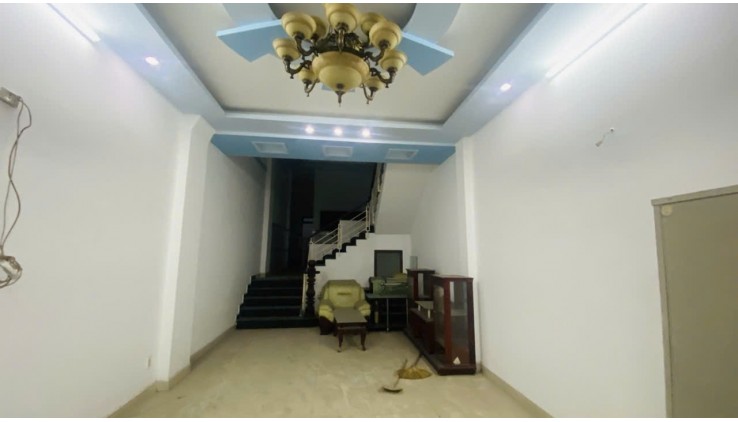 BÁN NHÀ TO GIÁ TỐT DT KHỦNG 4.2M X 27M -3T-5PN -HOÀN CÔNG ĐỦ -HẺM 8M- LIÊN KHU 5-6 BHHB, BT, 5.8 TỶ