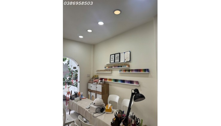 CHÍNH CHỦ CẦN SANG TIỆM NAILS TÂM HUYẾT TẠI QUẬN PHÚ NHUẬN, TP. HỒ CHÍ MINH