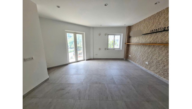 Bán nhà Mega Village Khang Điền, lô góc bề thế, 2 mặt tiền, 130m2, 3 tầng, chỉ 11.7 tỷ còn TL