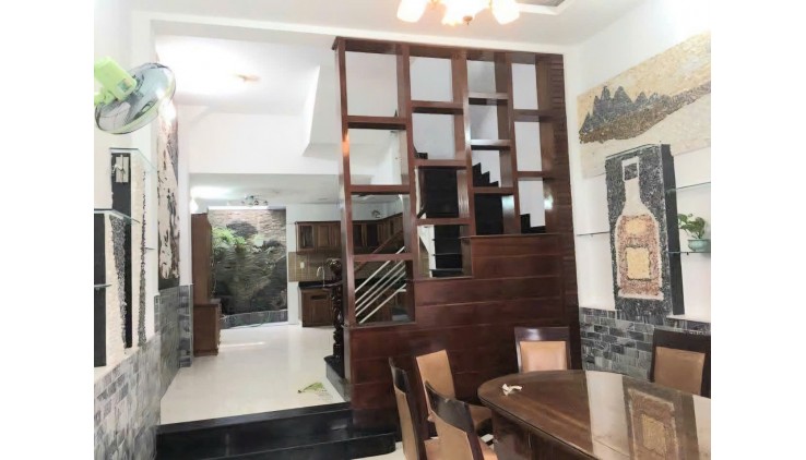 DƯỚI 3 TỶ - 55 M2 - 3 TẦNG KIÊN CỐ - HẺM XE HƠI -  NGUYỄN VĂN TẠO
