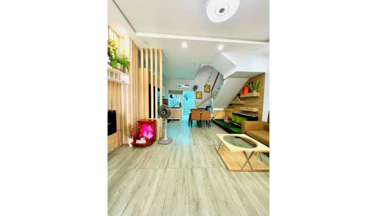 Bán nhà Mega Village Khang Điền, Quận 9, DT 75m2, 3 tầng, 3 phòng ngủ, nhỉnh 7 tỷ