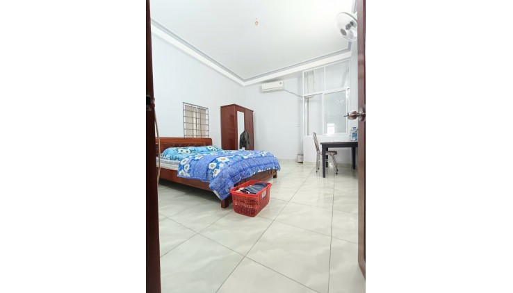 Siêu Phẩm Mã Lò-Lê Văn Quới khu VIP nhà lầu-hẻm 6m 68m2,4Tầng Nhỉnh 5ty