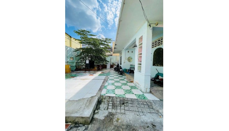 Cho thuê nhà 480m2 hẻm xe hơi đường Võ Văn Ngân - Linh Chiểu