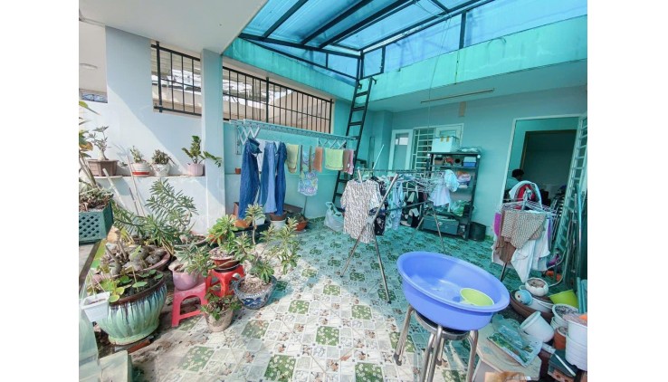 NHÀ 4 TẦNG MỚI Ở NGAY - HẺM RỘNG HƠN 6M 4 CHỖ QUAY ĐẦU - HƠN 5 TỶ