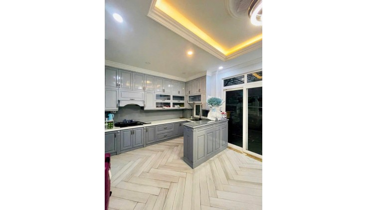 Bán nhà Biệt thự Hẻm 8m Đường số 9 - Nguyễn Văn Lượng, DT: 6x20m, 2 Tầng, 4PN, 12.7 tỷ