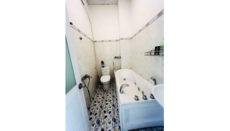 Bán nhà hẻm 5M kế Mt Đoàn Giỏi quận Tân Phú dt 4 x 14- 3T chỉ 5.4 ty tl