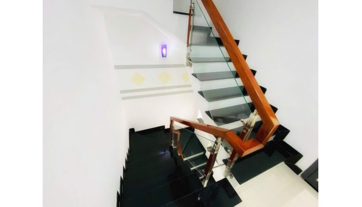 Bán nhà hẻm oto kế MT Dương Văn Dương quận Tân Phú 4 x 14- 3T chỉ 5.7 tỷ tl