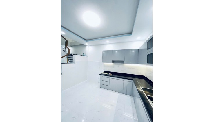 Siêu Phẩm Hương Lộ 3 giáp Tân Phú xe hơi vào nhà 60m2,2 Tầng Nhỉnh 5 tỷ